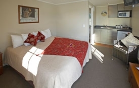 accommodation is suitable for couples