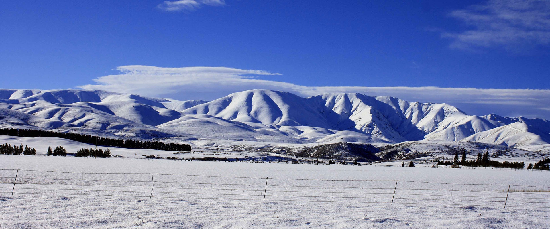 majestic snow moountains